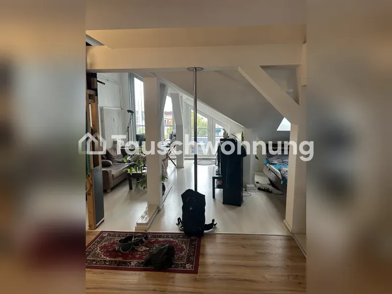 Tauschwohnung: Dachgeschoss Studio 2 Balkone sehr hell xberg — photo 1